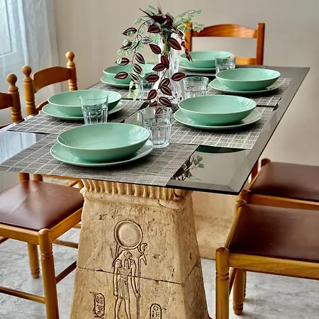 Дом отдыха Royal *